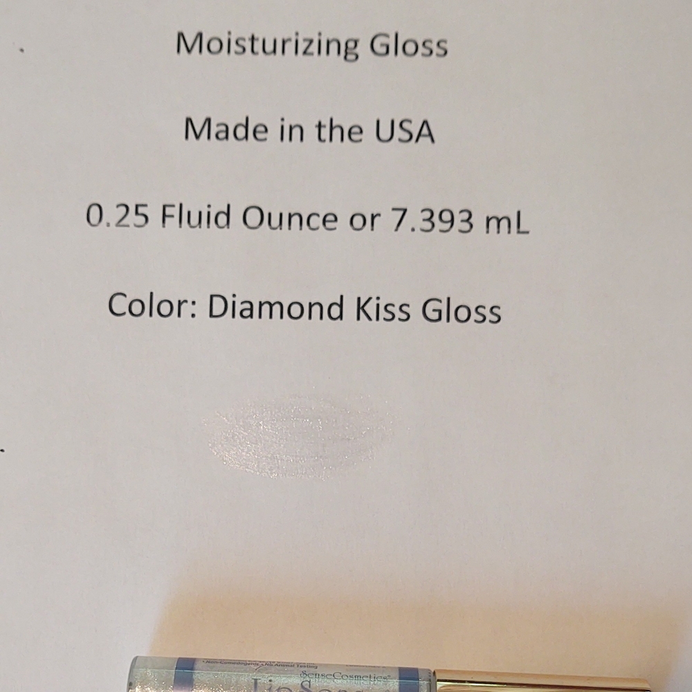 Diamond Kiss Gloss with Shimmer